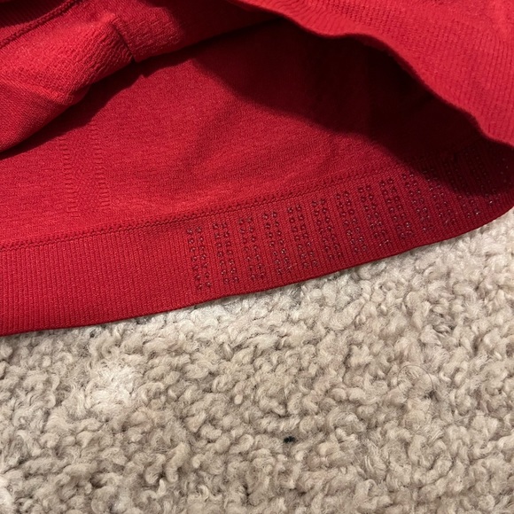 NWOT Athleta Momentum long sleeve seamless top - Picture 4 of 6